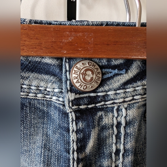 Charme Denim Capris - Picture 4 of 8